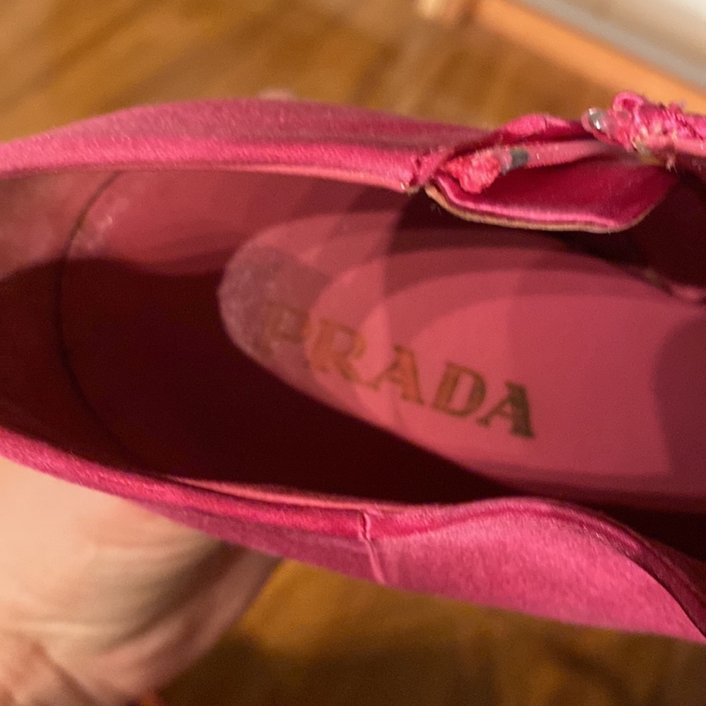 Prada shoes - Picture 4 of 8